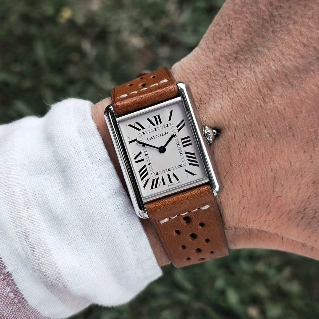 Paris Racing – Armband aus Barenia-Leder mit sportlicher Lochprägung