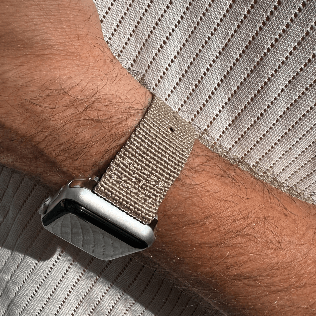 Cotton – Taupes Nylon Apple Watchband im Textil-Look
