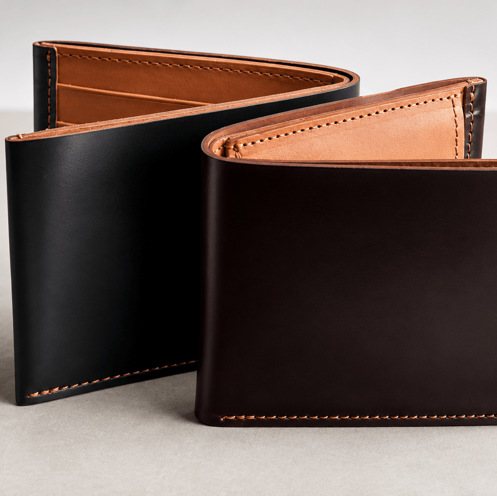 Premium Leder Geldbörse Chicago aus Horween Shell Cordovan, hochwertige Verarbeitung in Schwarz und Braun.