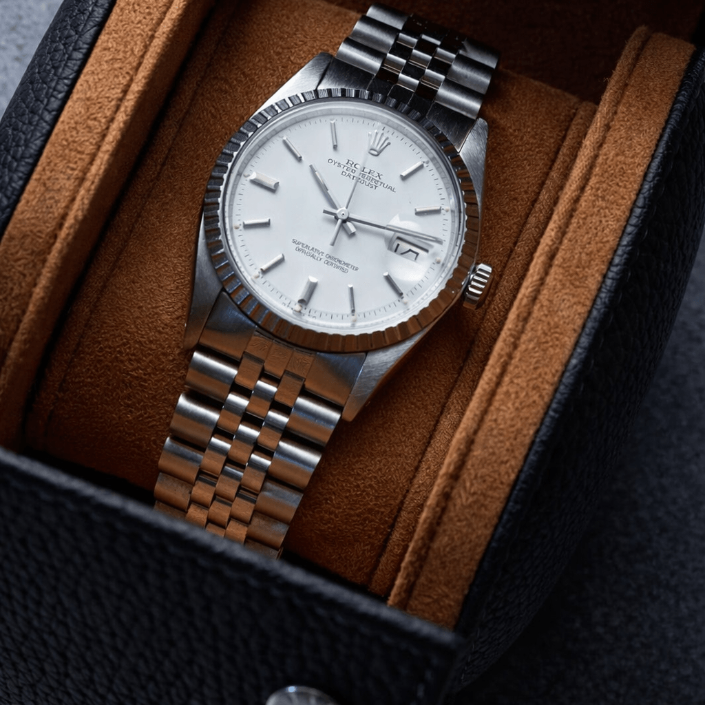 Uhrenrolle für eine Uhr Signature – Hochwertiges deutsches Togoleder mit Uhr, handgefertigt von FLUCO, personalisierbar.