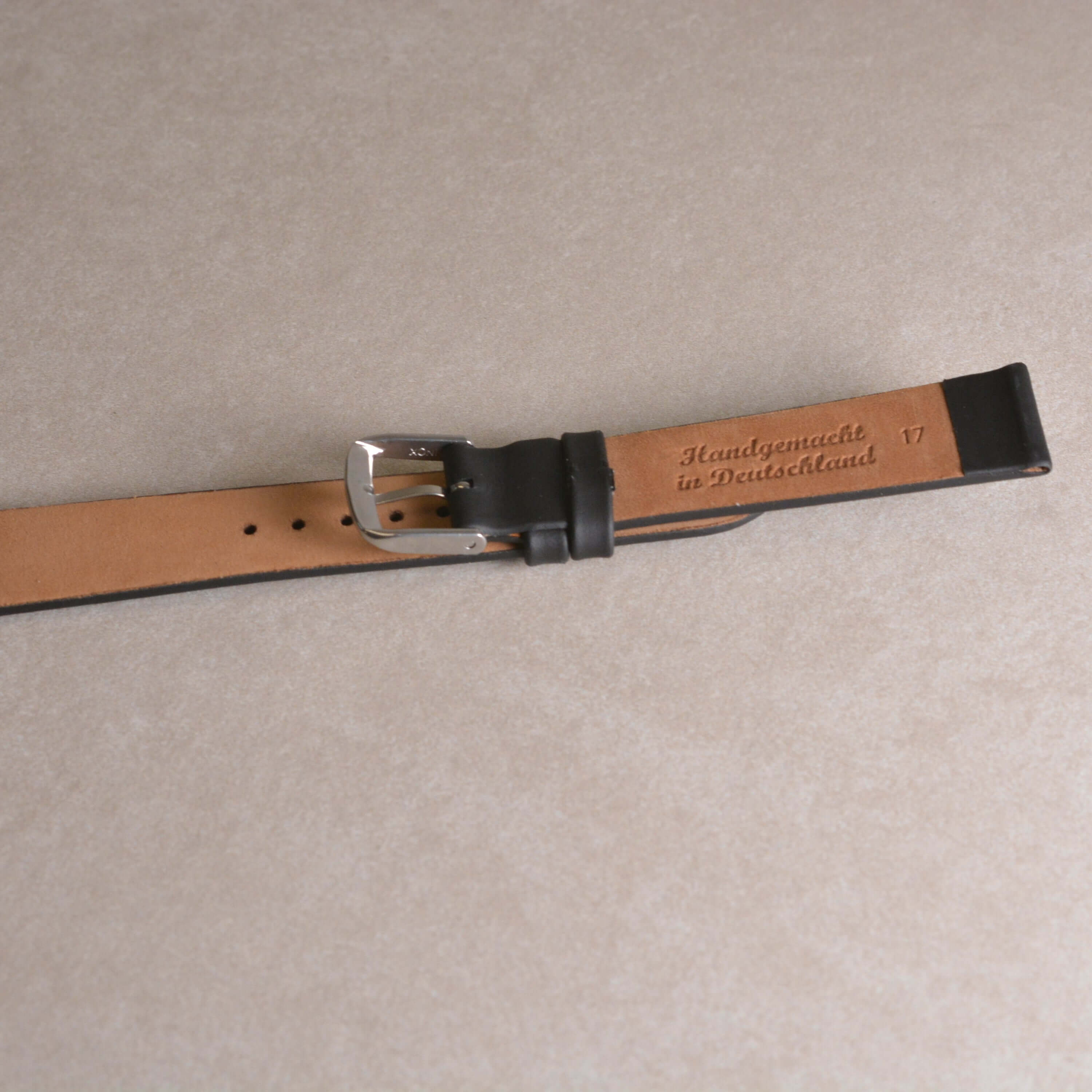 17mm Uhrenarmband aus glattem Kalbleder - passend für Junghans Uhren, Handgemacht in Deutschland, elegante Patina
