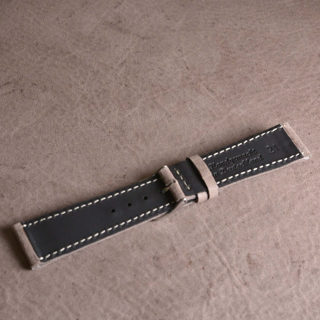 Vintage Uhrenarmband 21/18 mm – kurze Länge, graues Olivenblatt-Leder auf Leinentuch