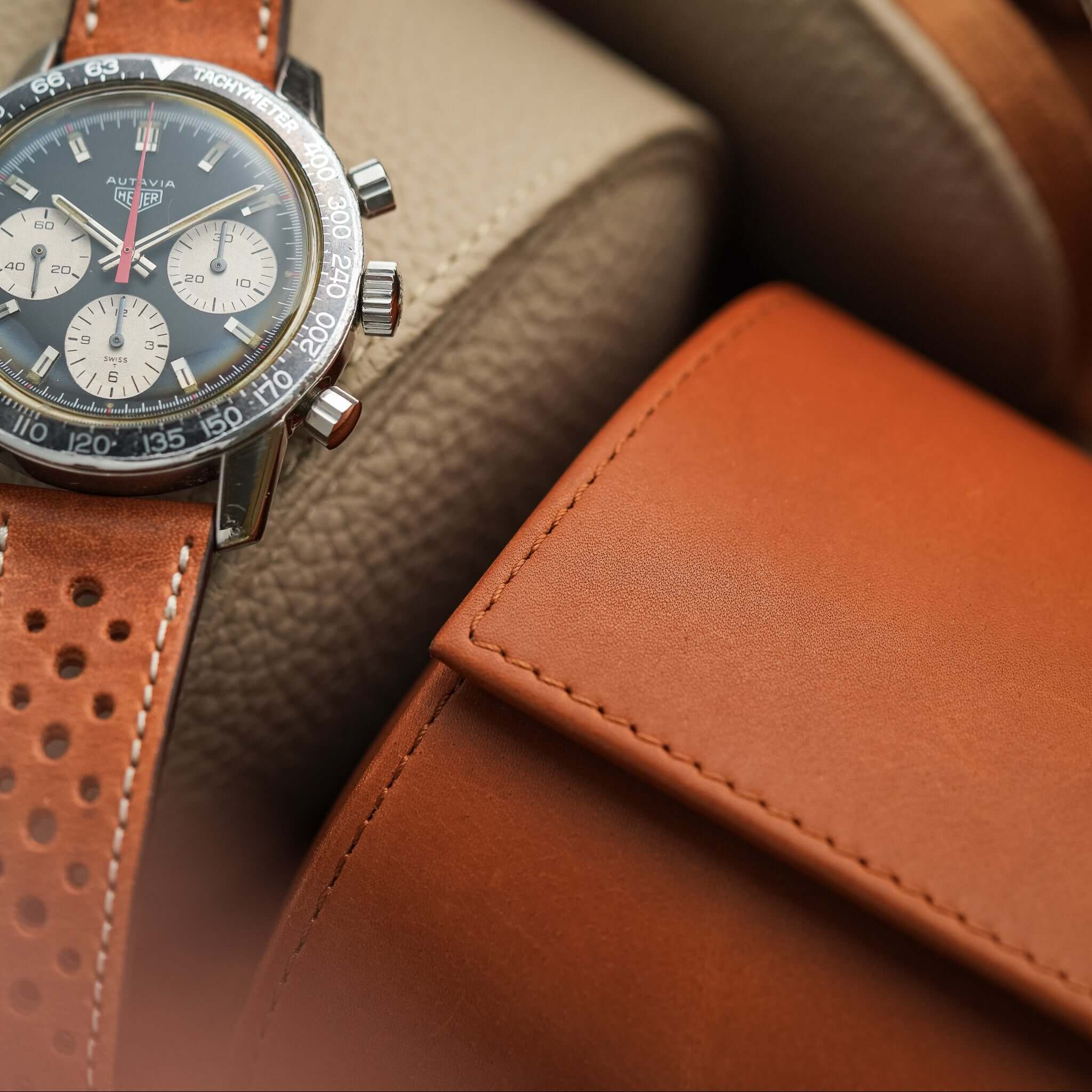 Uhrenrolle für eine Uhr Héritage – Feinstes französisches Barenialeder mit luxuriösem Design und edlem Lederdetail