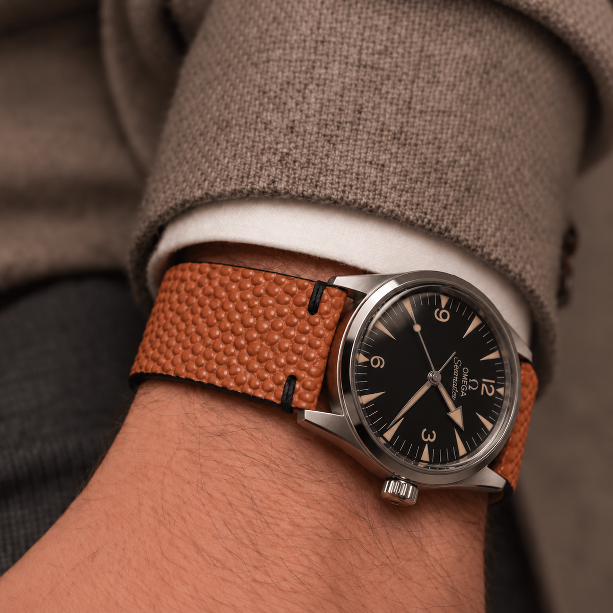 Courtside – Watch strap handcrafted from genuine Horween basketball leather