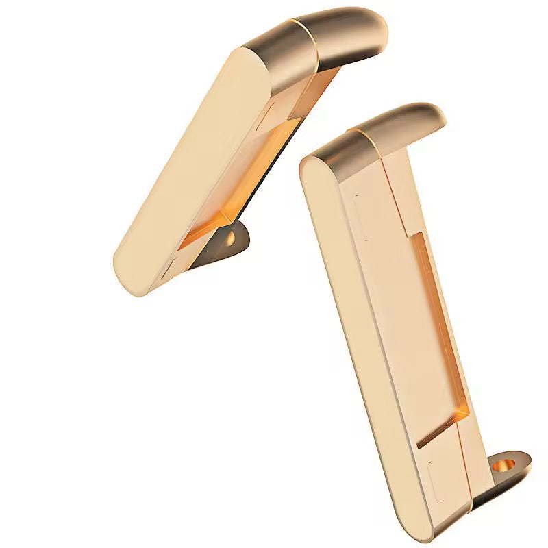 Gold adapter for Fitbit Versa 3 & 4, compatible with 20mm/22mm watch bands, enhancing versatility and style.