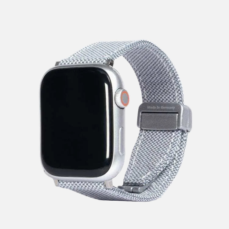 Elegantes Apple Watch Armband aus bananatex stoff von qwstion, das umweltfreundlich und nachhaltig ist.