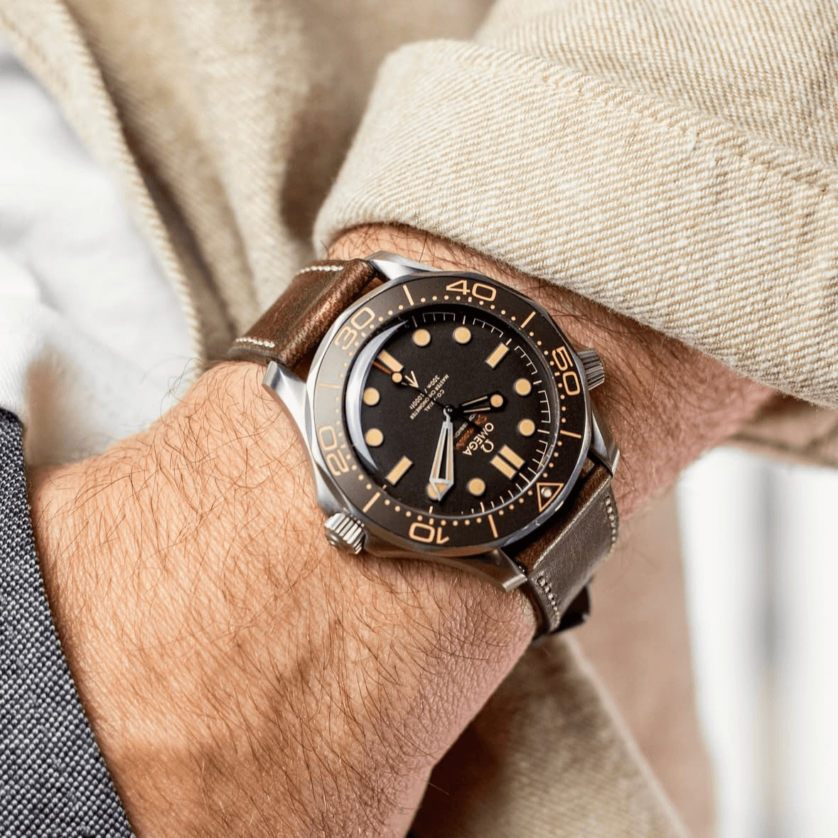 Luxuriöse Armbanduhr mit Uhrenarmband Leder Vintage Horween Dublin für stilvolles Design und handwerkliche Qualität