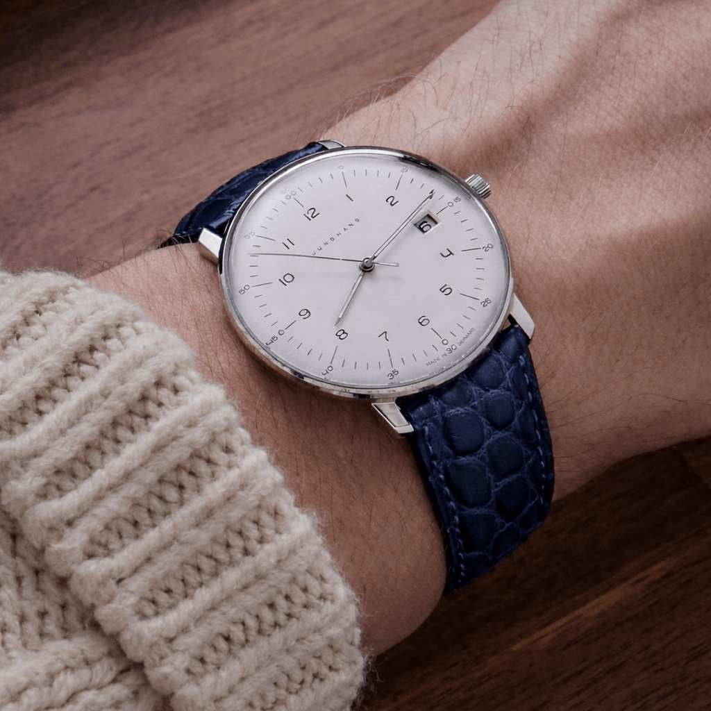 Frosted – Armband aus edlem, matt gefinishtem Louisiana-Alligatorleder in Blau an Herrenarmbanduhr