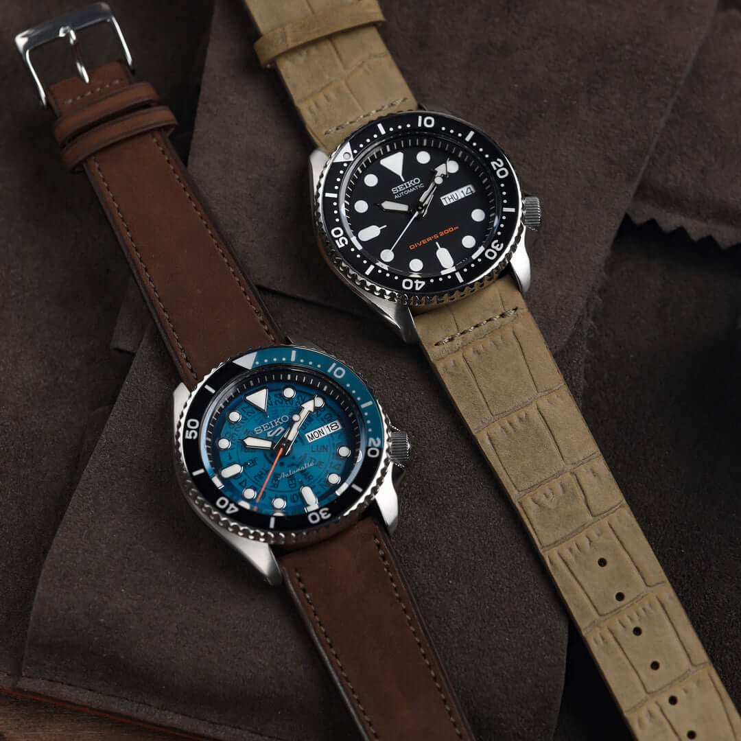 Armband aus Italien Nubukleder Mountain Bear – Ersatzband für Vintage Uhren, zwei Uhren auf Nubukleder-Armbändern