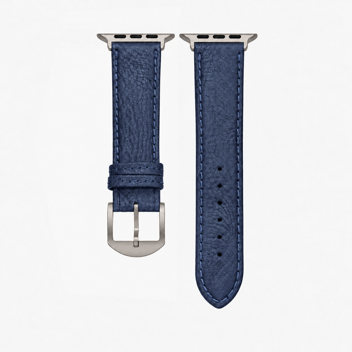 Apple Watch Stierlederarmband Torro Blau aus spanischem Leder mit Titanbeschlägen, hochwertig verarbeitet.