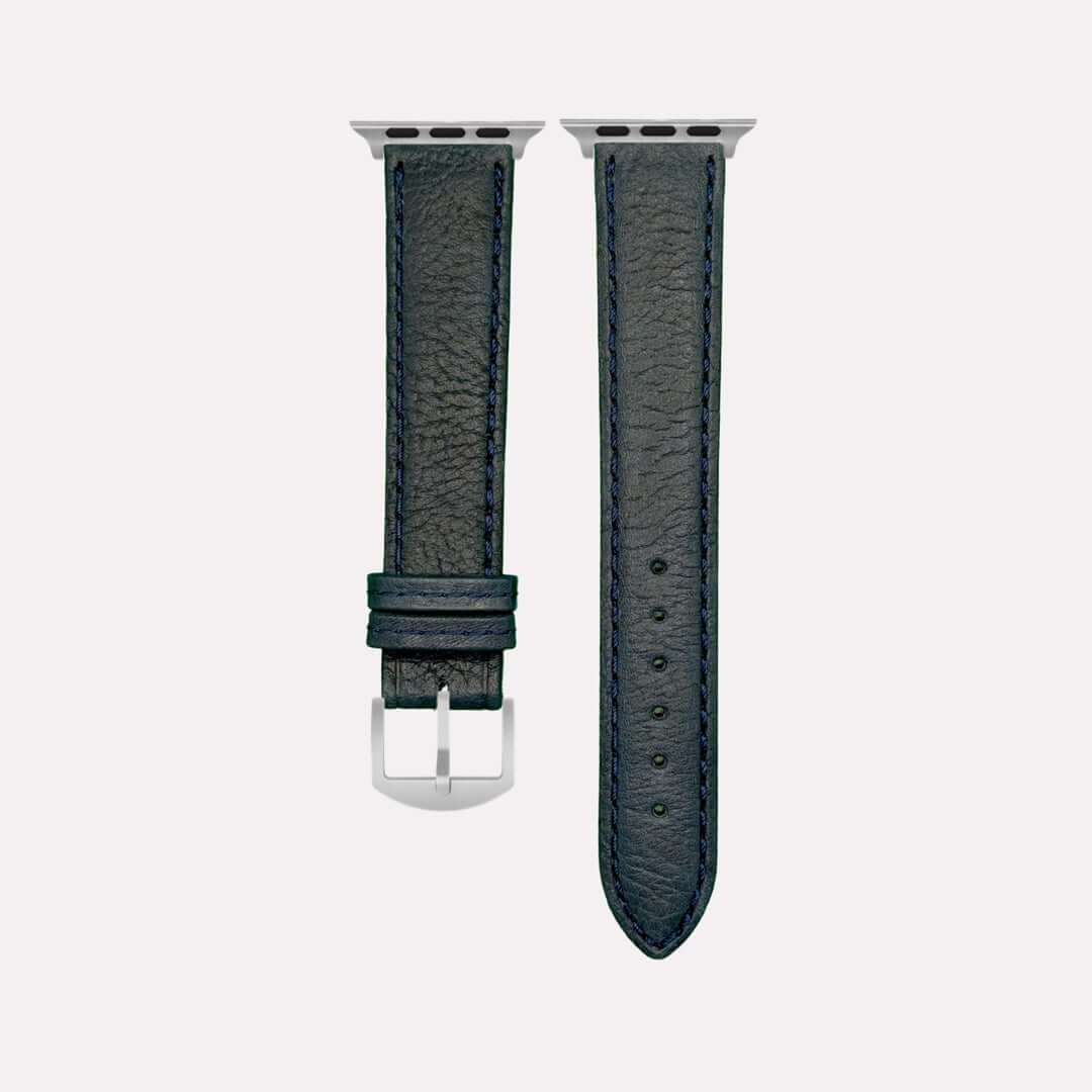 Apple Watch Stierlederarmband Torro Blau, handgefertigt aus spanischem Leder, zeigt einzigartige Struktur und kräftige blaue Farbe.