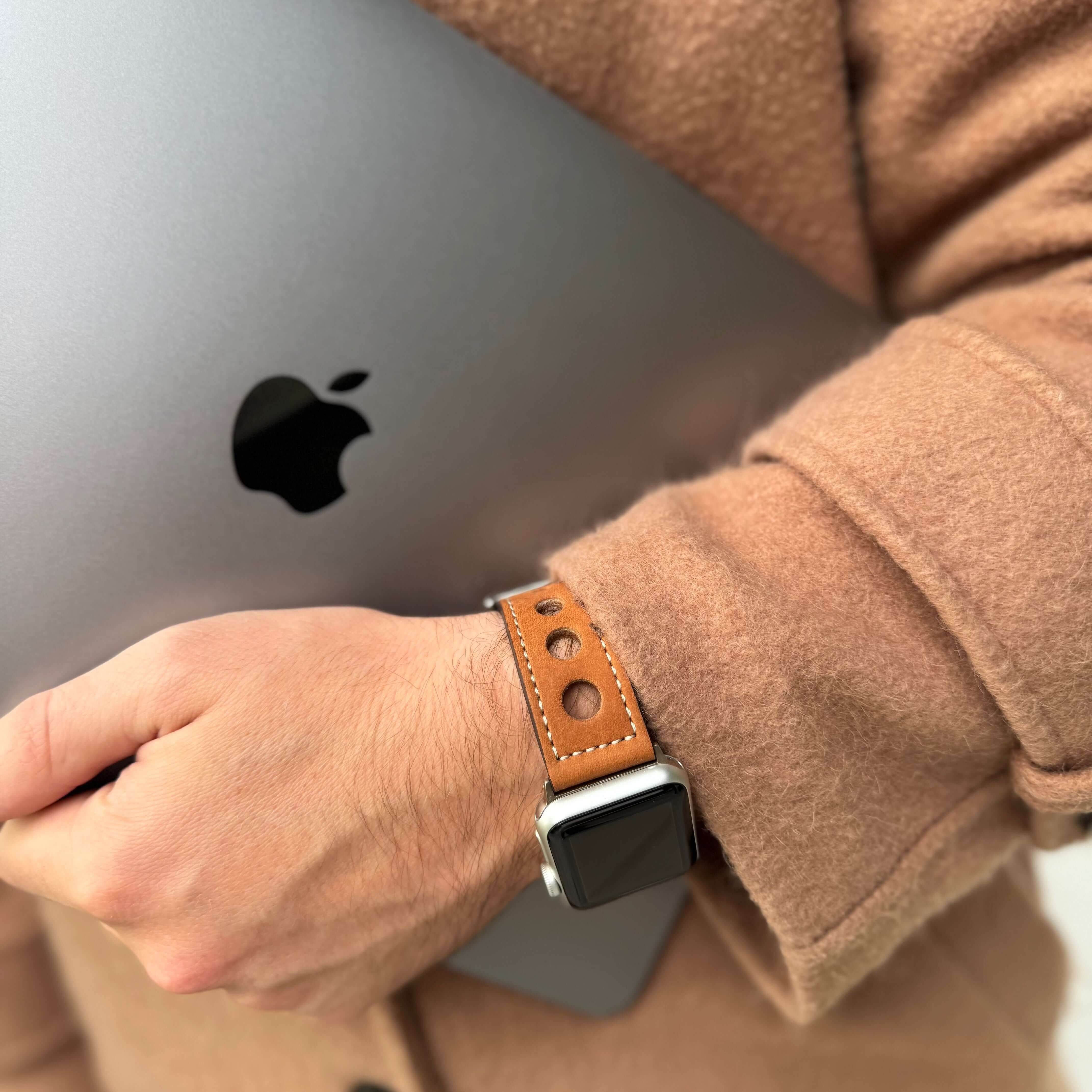 Cognac Rallye Apple Watch Panerai-style leather strap