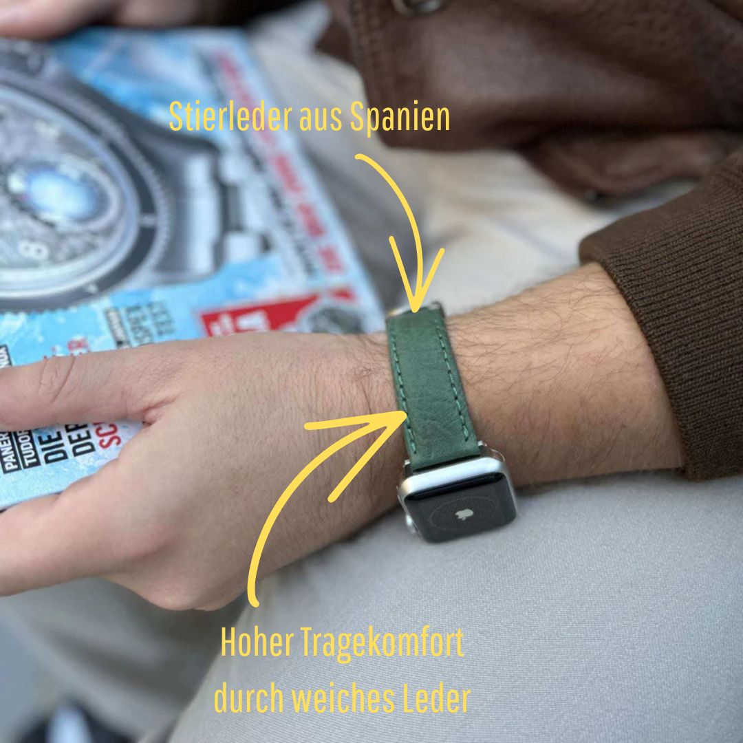 Apple Watch Stierlederarmband Torro Dunkelgrün am Handgelenk, aus spanischem Leder, bietet hohen Tragekomfort.