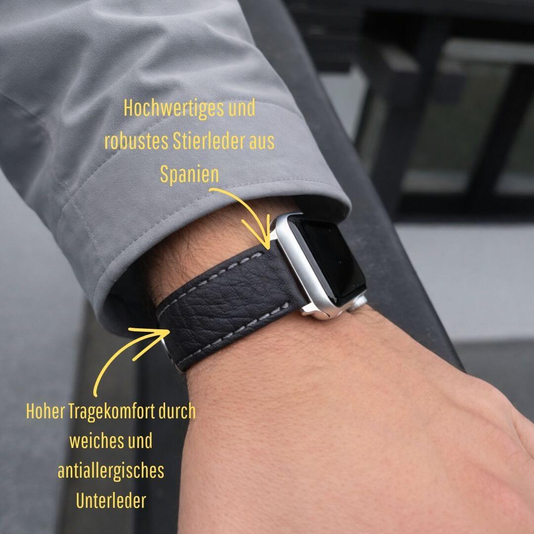 Apple Watch Stierlederarmband Torro Modern Schwarz zeigt robustes spanisches Leder am Handgelenk für eleganten Look und hohen Komfort.