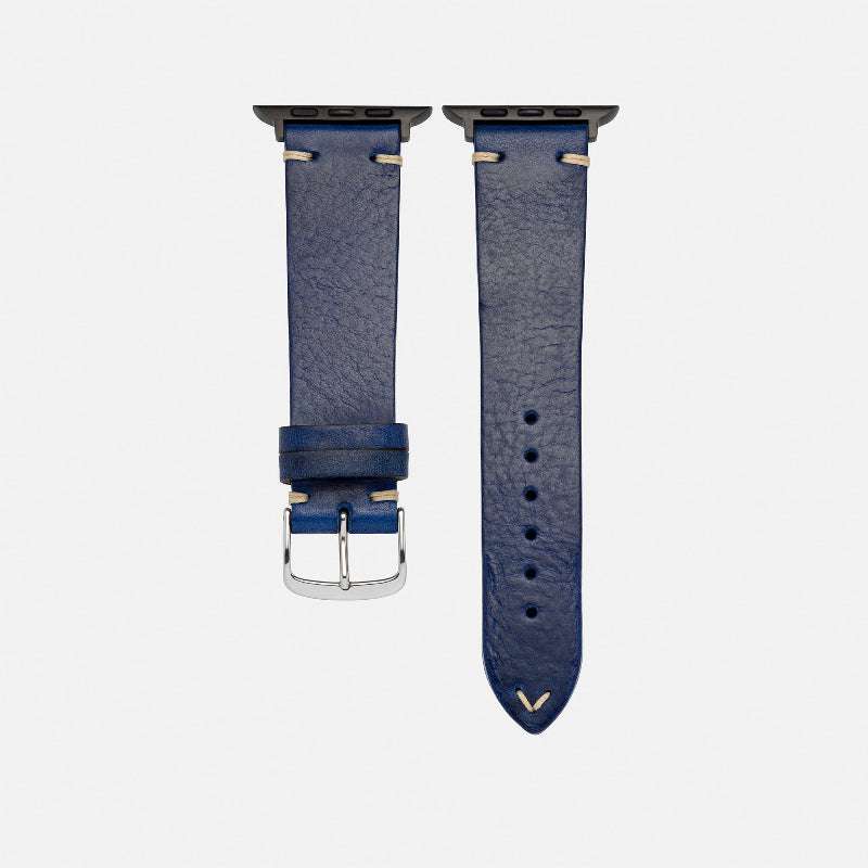 Detailansicht des blauen Apple Watch Armband Leder Herren, handgefertigt aus hochwertigem Rindleder.