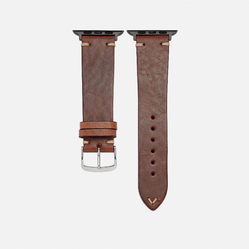 Detailansicht des braunen Apple Watch Armband Leder Herren, zeigt die feine Verarbeitung und das Design.