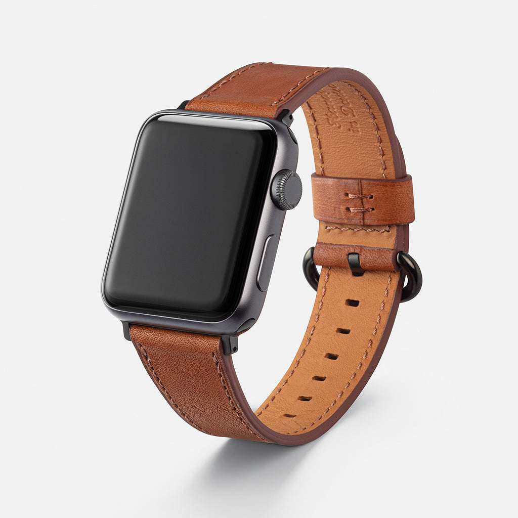 Luxus Apple Watch Armband aus Glattleder Hermes Barenia in Hellbraun – Handgefertigtes, strapazierfähiges Armband für Apple Watch, exklusives Design, Freistelleransicht mit Uhr