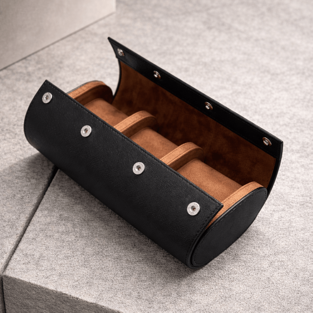 Uhrenrolle für drei Uhren Origin – Hochwertiges italienisches Saffianoleder in elegantem Design.