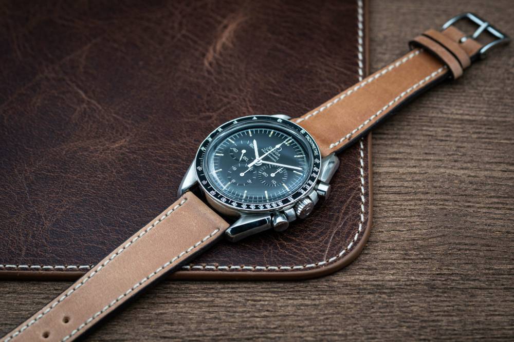 Brown Leather Watch Strap Made in Germany by Fluco.